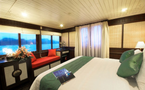 Bhaya Cruise Halong cabin