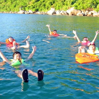 Snorkeling and Diving on Cham Island