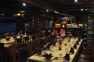 Le Cochinchine Cruise Restaurant